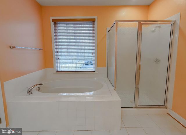 24646 APPLE SAUCE LN, Hollywood, MD 20636