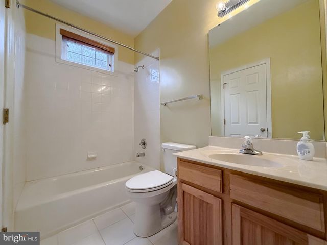 24646 APPLE SAUCE LN, Hollywood, MD 20636