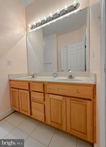 24646 APPLE SAUCE LN, Hollywood, MD 20636