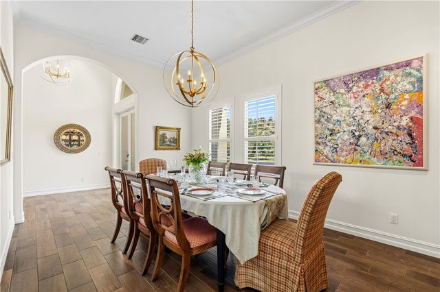 1070 River Wind Circle, Vero Beach, FL 32967