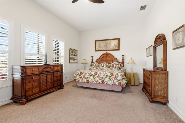 1070 River Wind Circle, Vero Beach, FL 32967