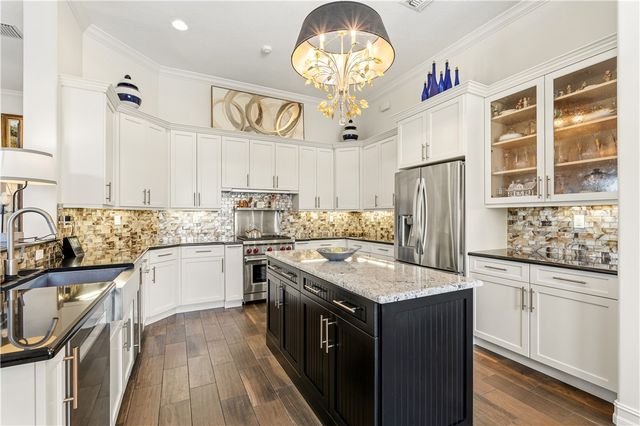 1070 River Wind Circle, Vero Beach, FL 32967
