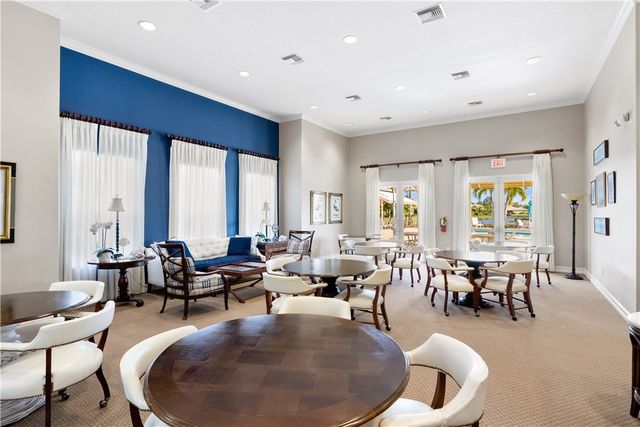 1070 River Wind Circle, Vero Beach, FL 32967