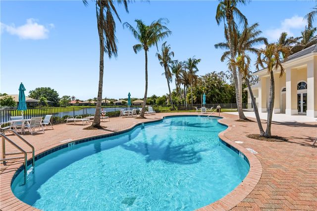 1070 River Wind Circle, Vero Beach, FL 32967