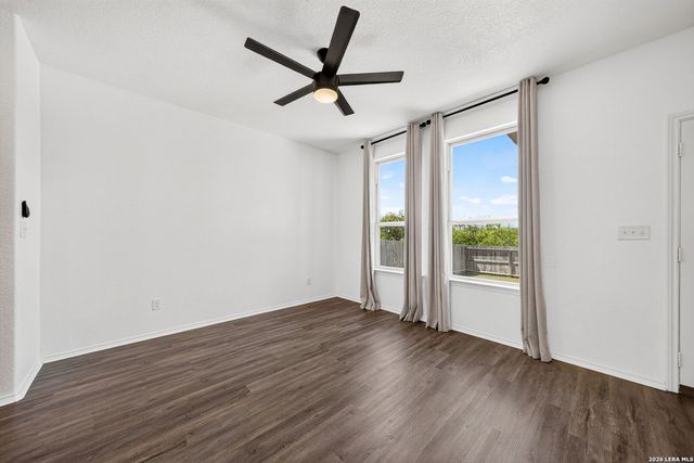 174 Buttercup Bnd, New Braunfels, TX 78130
