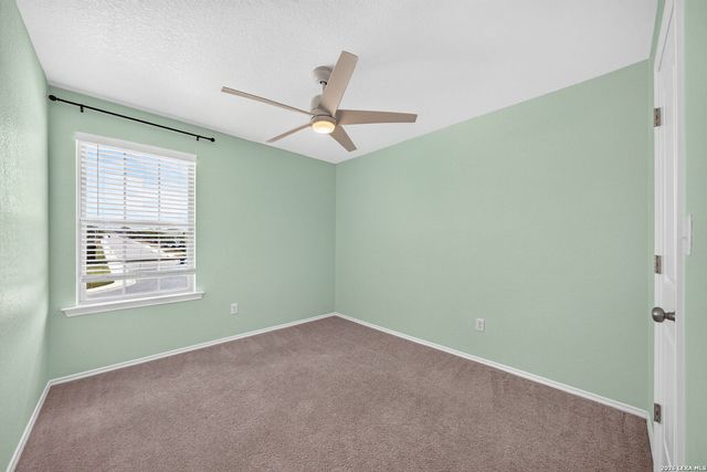 174 Buttercup Bnd, New Braunfels, TX 78130