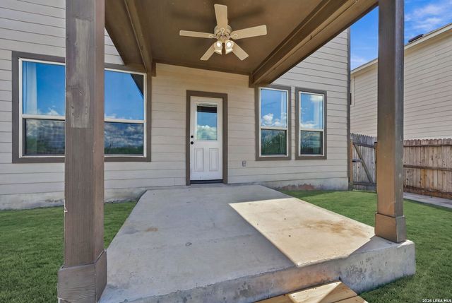 174 Buttercup Bnd, New Braunfels, TX 78130