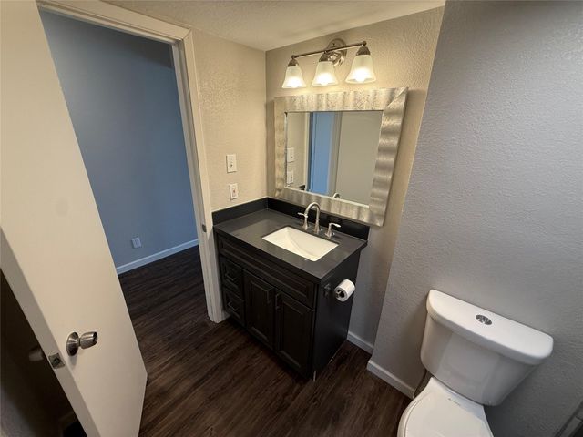 4011 Nasa Rd 1 Parkway 515, Seabrook, TX 77586