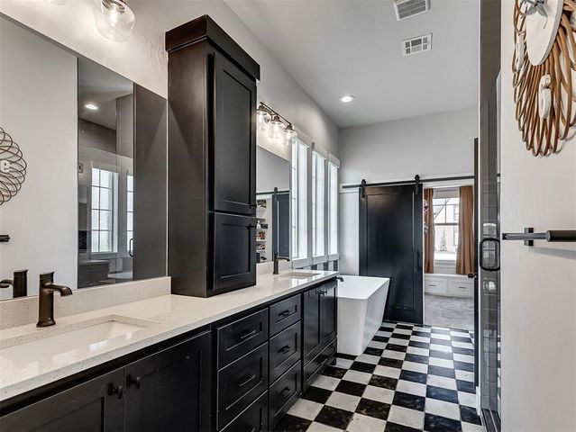 1728 Shaylee Lane, Choctaw, OK 73020