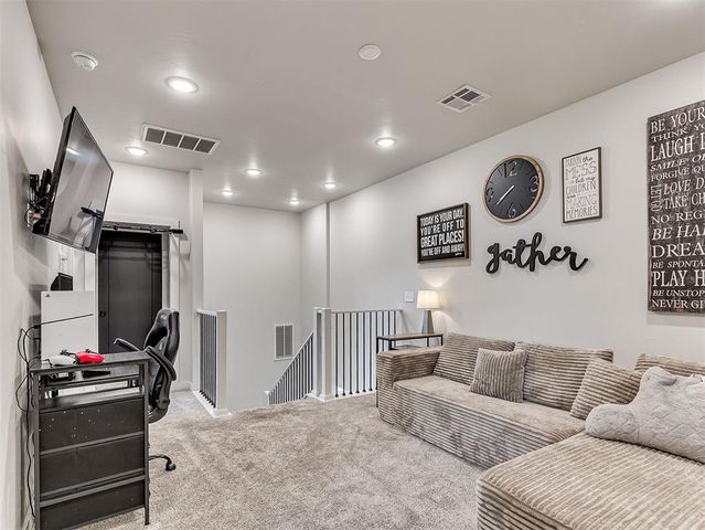 1728 Shaylee Lane, Choctaw, OK 73020