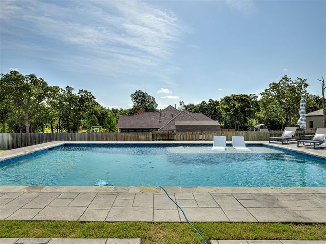 1728 Shaylee Lane, Choctaw, OK 73020