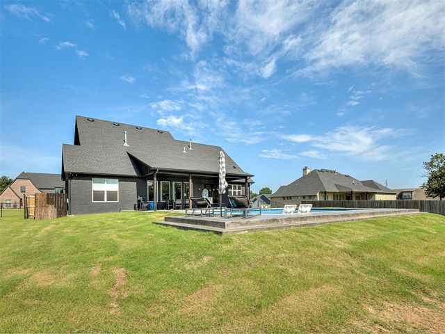 1728 Shaylee Lane, Choctaw, OK 73020