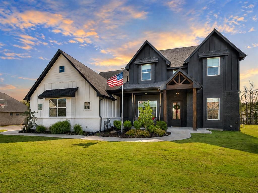 1728 Shaylee Lane, Choctaw, OK 73020