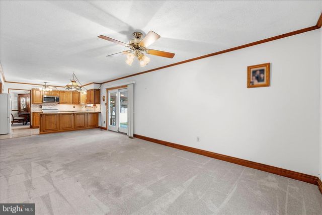 442 WILLIAMSTOWNE CT, Millersville, MD 21108