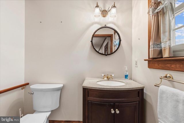 442 WILLIAMSTOWNE CT, Millersville, MD 21108