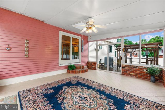 442 WILLIAMSTOWNE CT, Millersville, MD 21108