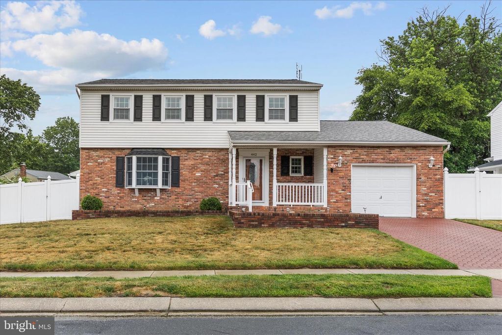 442 WILLIAMSTOWNE CT, Millersville, MD 21108