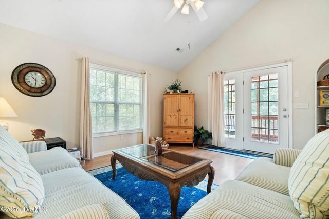 143 NE 4th Street, Oak Island, NC 28465