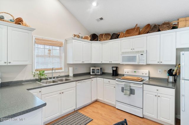 143 NE 4th Street, Oak Island, NC 28465