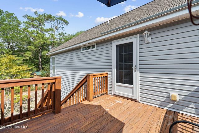 143 NE 4th Street, Oak Island, NC 28465