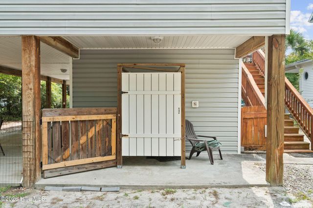 143 NE 4th Street, Oak Island, NC 28465