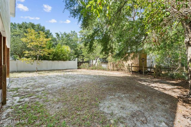 143 NE 4th Street, Oak Island, NC 28465