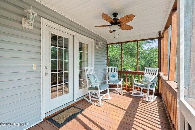 143 NE 4th Street, Oak Island, NC 28465