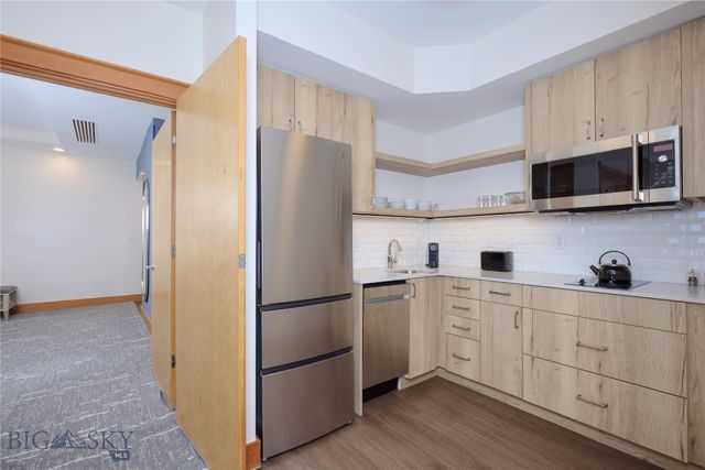 60 Big Sky Resort Road 10,608, Big Sky, MT 59716