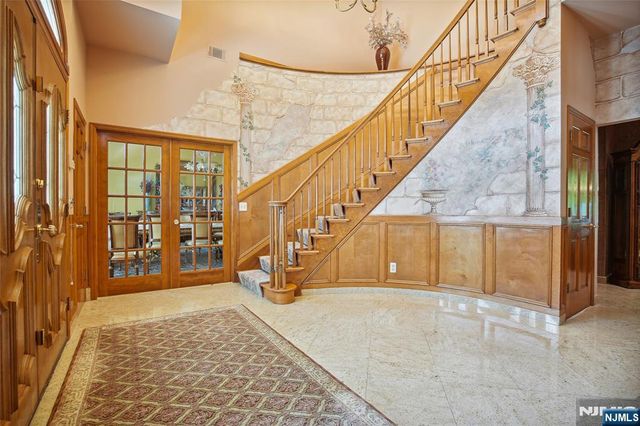 49 Cherokee Court, Sparta, NJ 07871