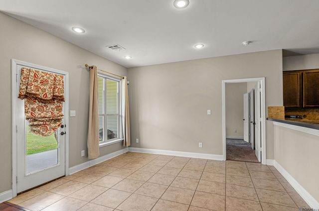 10459 Oakmount Dr, Denham Springs, LA 70706