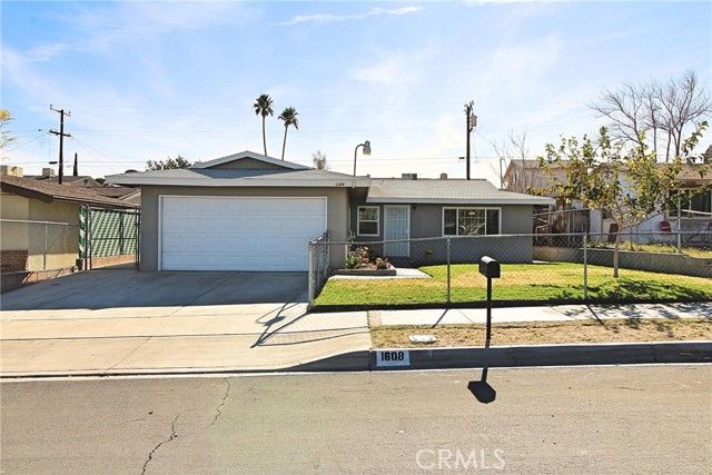 1608 De Anza Street, Barstow, CA 92311