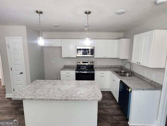 138 Winding Way, Statesboro, GA 30461