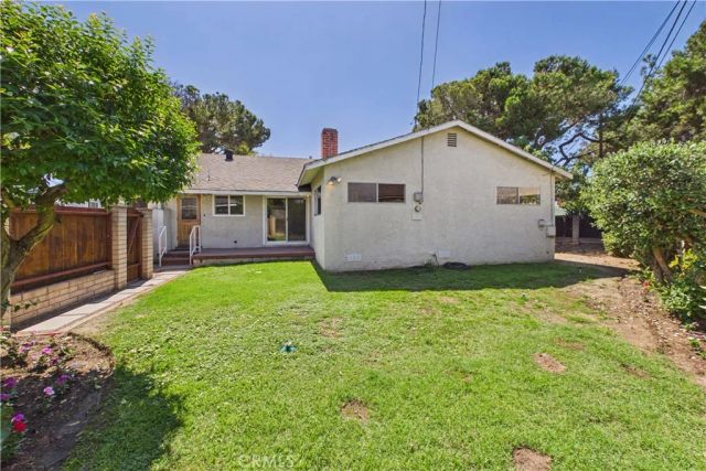1902 Lees Avenue, Long Beach, CA 90815