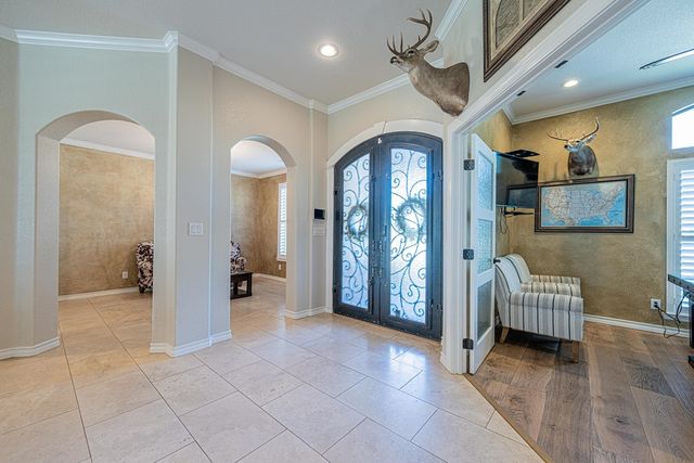 4012 E County Rd 63, Midland, TX 79705