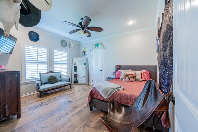 4012 E County Rd 63, Midland, TX 79705