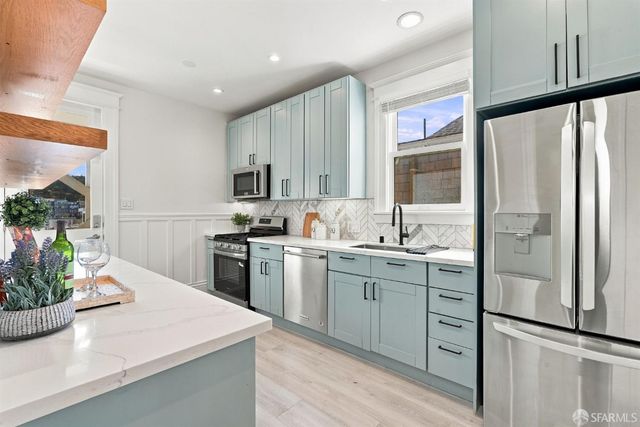 4351 17th Street, San Francisco, CA 94114