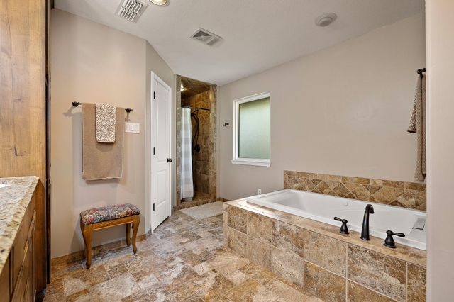 4204 Oro CT, Georgetown, TX 78628