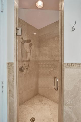 2610 NE 11th Court, Fort Lauderdale, FL 33304
