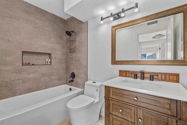 5639 Pony Ct, Oceanside, CA 92057