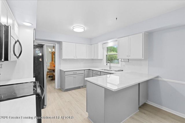 1840 Boxwood Lane, East Lansing, MI 48823
