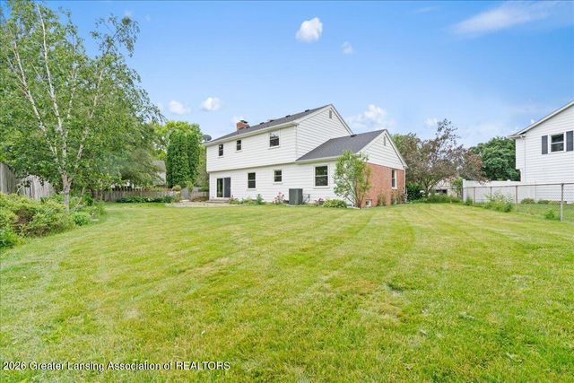 1840 Boxwood Lane, East Lansing, MI 48823