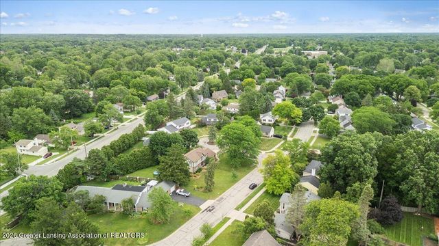 1840 Boxwood Lane, East Lansing, MI 48823