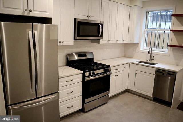 627 ACKER NE, Washington, DC 20002