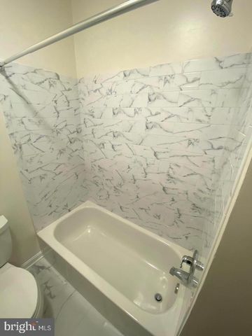 627 ACKER NE, Washington, DC 20002