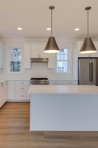 640 NE Lillian Lane, Depoe Bay, OR 97341