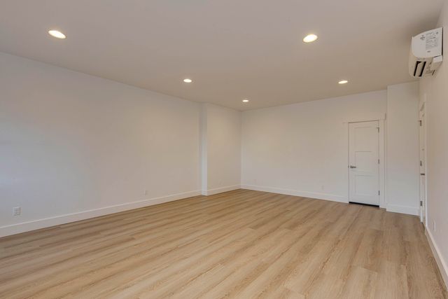 640 NE Lillian Lane, Depoe Bay, OR 97341