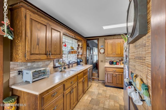 613 Beacon Boulevard Garage Apt., Sea Girt, NJ 08750