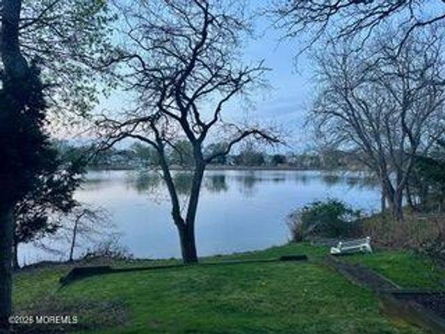 613 Beacon Boulevard Garage Apt., Sea Girt, NJ 08750