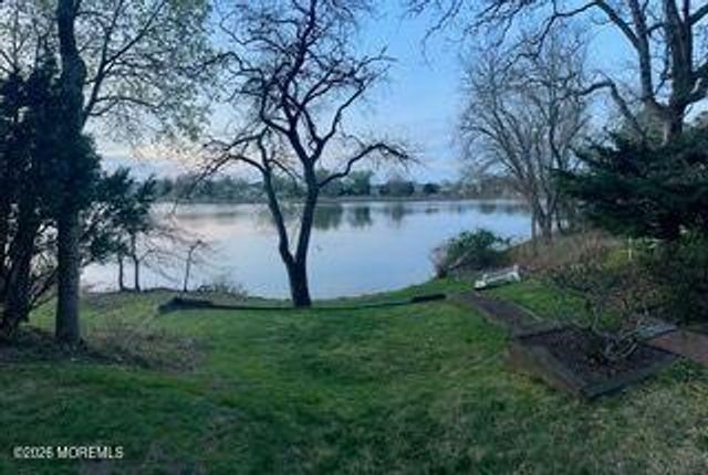 613 Beacon Boulevard Garage Apt., Sea Girt, NJ 08750