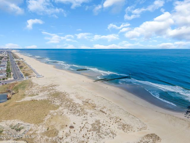 613 Beacon Boulevard Garage Apt., Sea Girt, NJ 08750